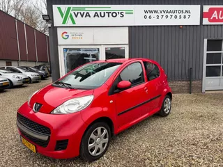 Peugeot 107 1.0 met elektr ramen, 5 deurs, aux, APK 06-2026!