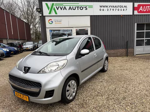 Peugeot 107 1.0 met airco,elektr ramen, 5 deurs, APK 032026!