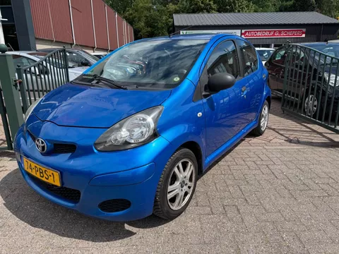Toyota Aygo 1.0 airco, 5 deurs, aux, lekker zuinig!